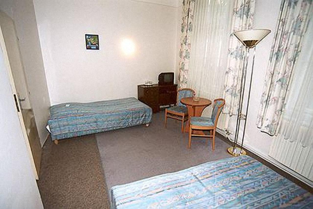 Hostel Junior Praga Exterior foto